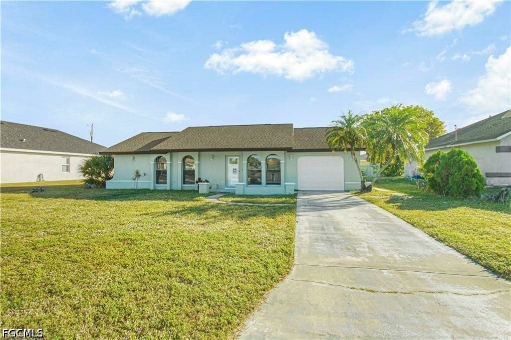 2935 SW 1st Place — photo