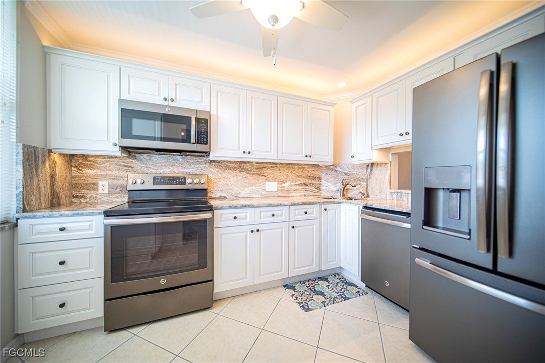 5959 Winkler Road 206 — photo