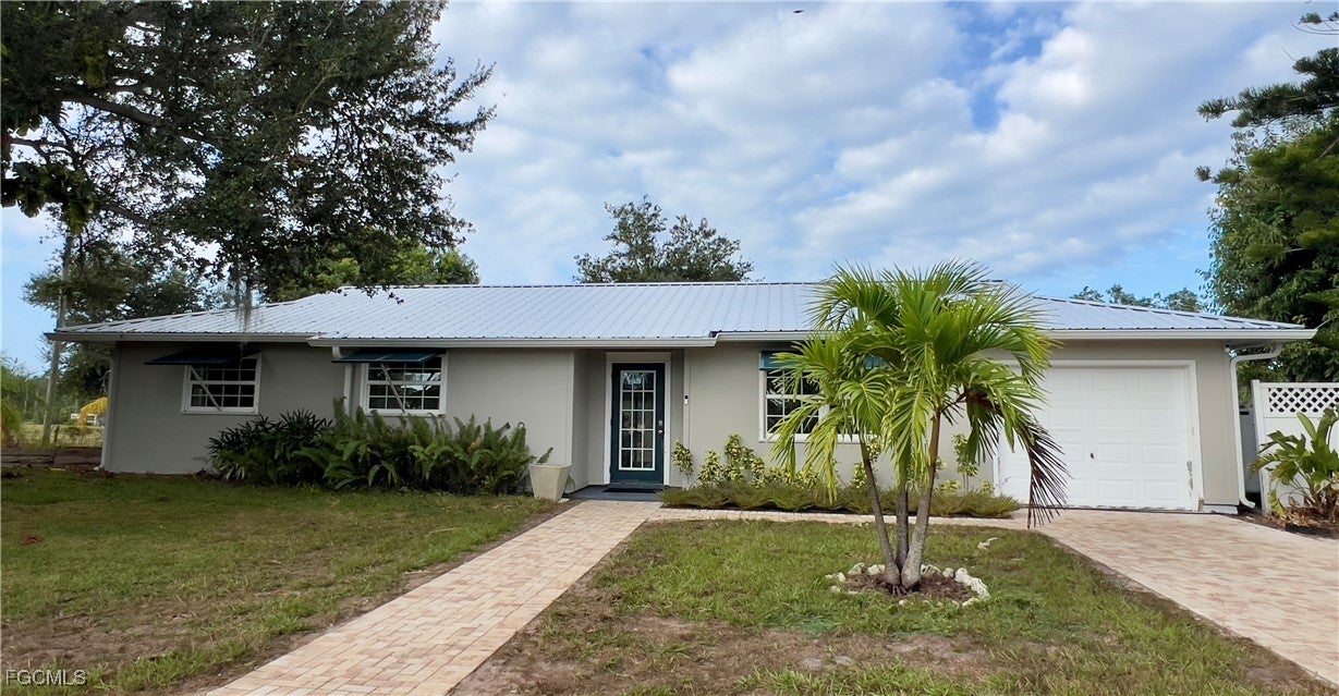 4501 Royal Palm Ranch Drive — photo