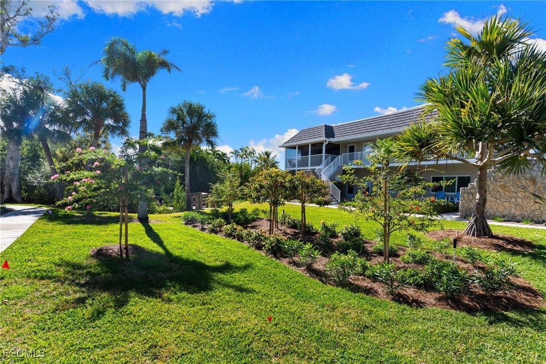 601 Periwinkle Way C-5 — photo