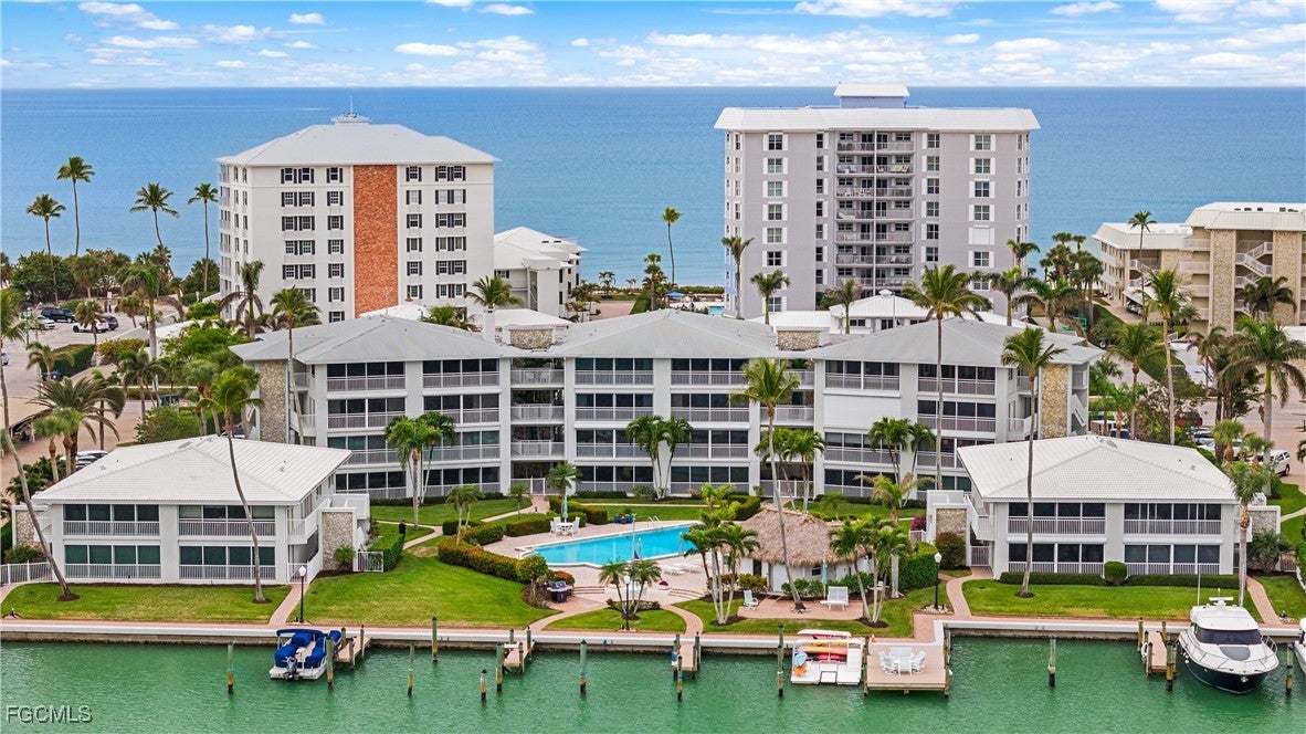 2800 Gulf Shore Boulevard N 100 — photo