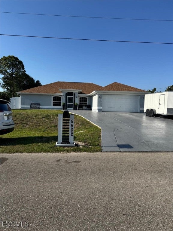 5562 Burr Street — photo