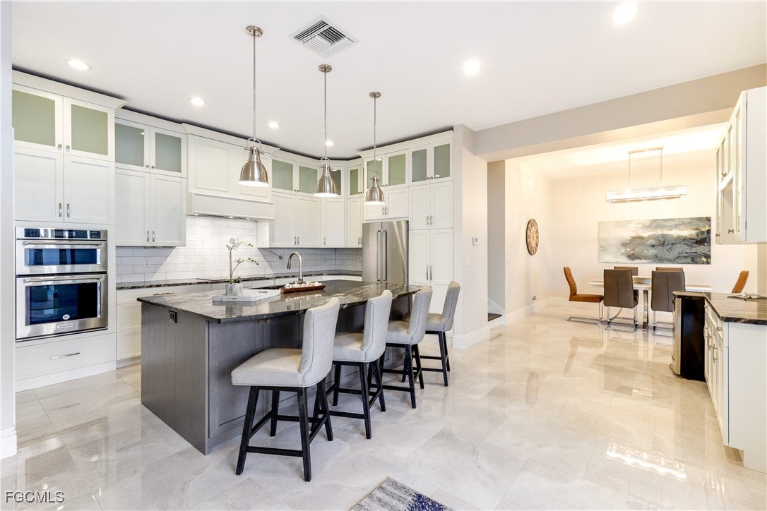 5652 Kensington Loop — photo
