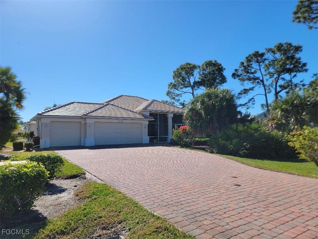 5010 Key Largo Lane — photo