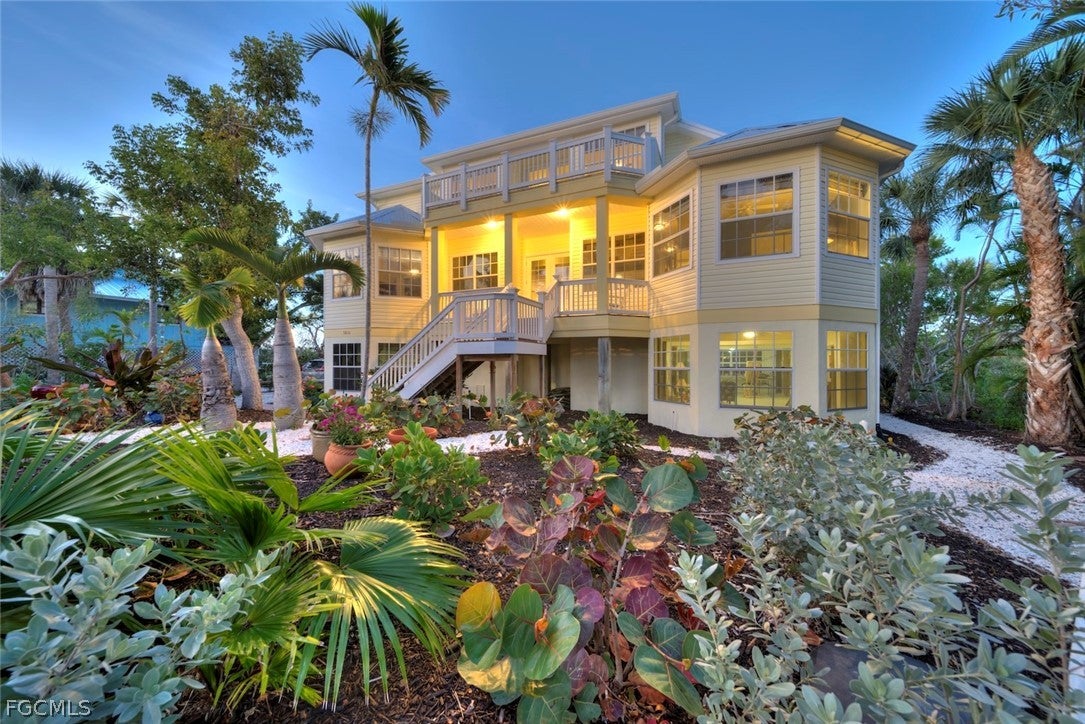 5810 Pine Tree Drive — photo