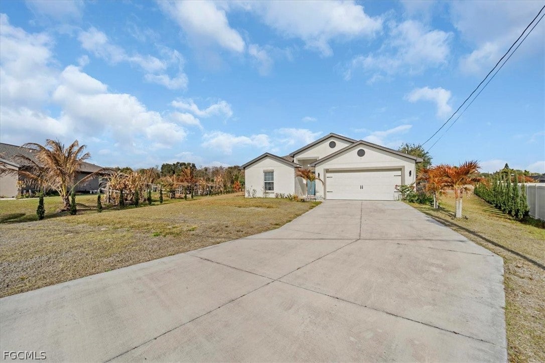 828 Youngreen Drive — photo