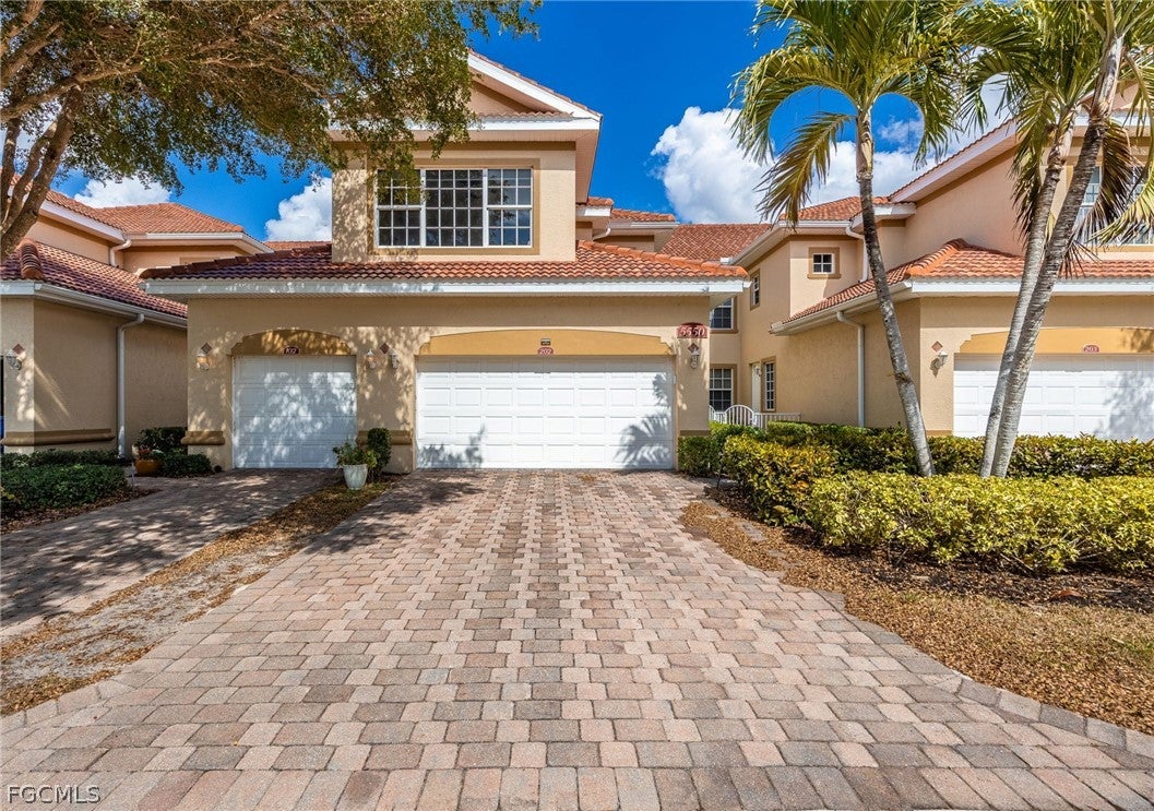5550 Berkshire Drive 202 — photo