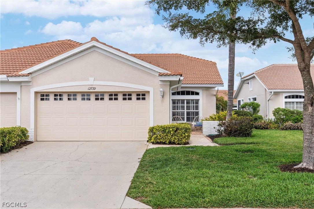 12739 Devonshire Lakes Circle — photo