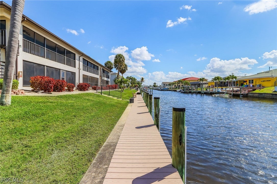 3935 Country Club Boulevard 17 — photo