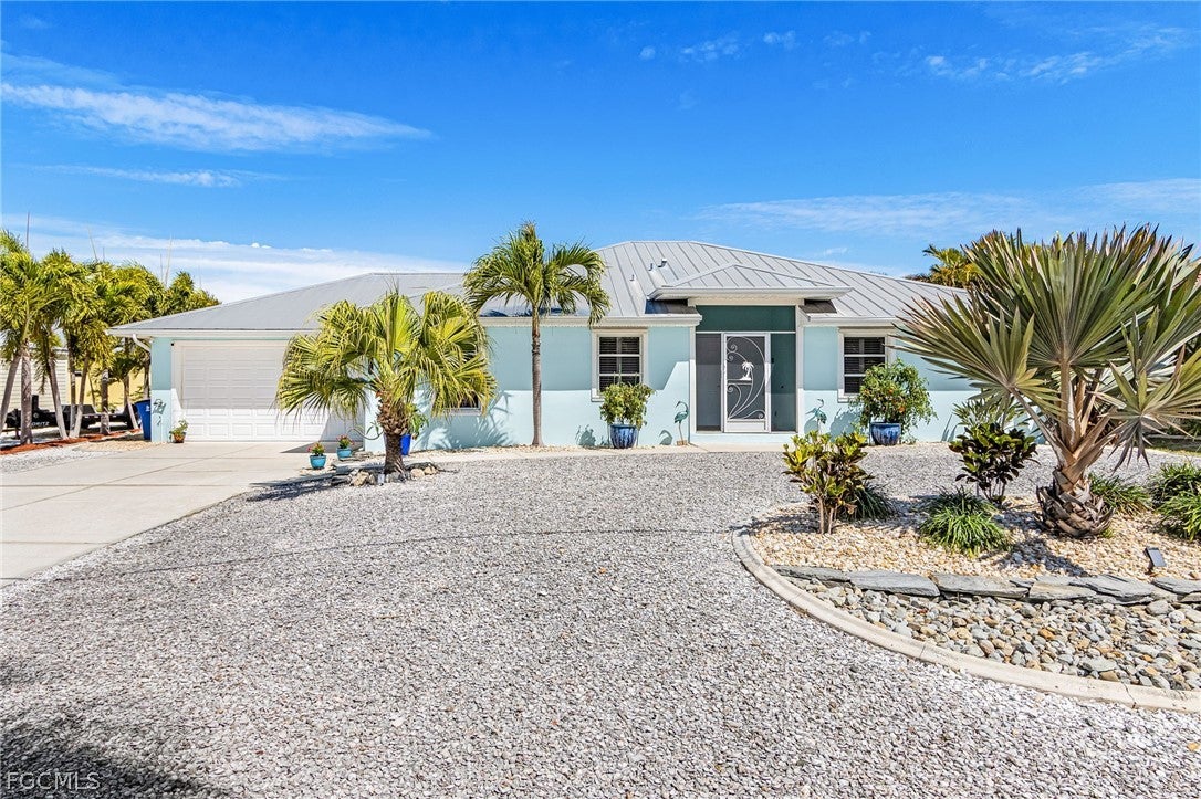 3778 Pinetree Drive — photo