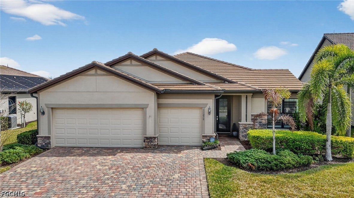 11279 Thurston Chase — photo