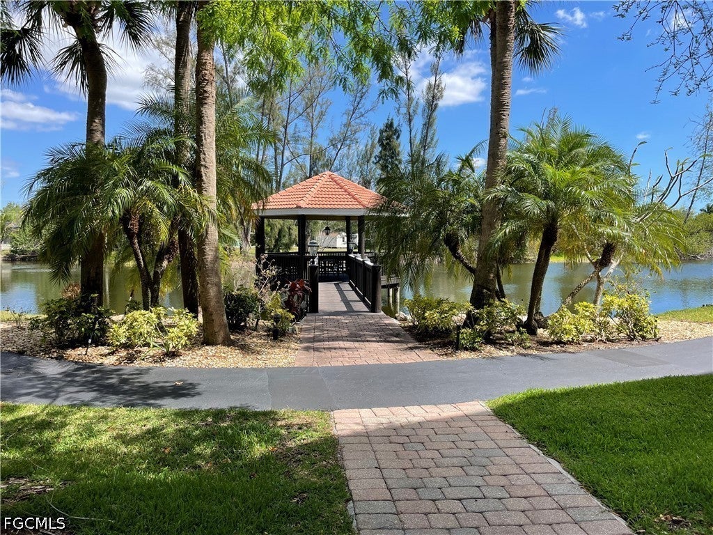 10031 Lake Cove Drive 302 — photo