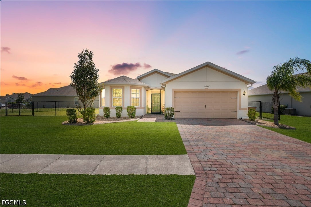 10549 Canal Brook Lane — photo