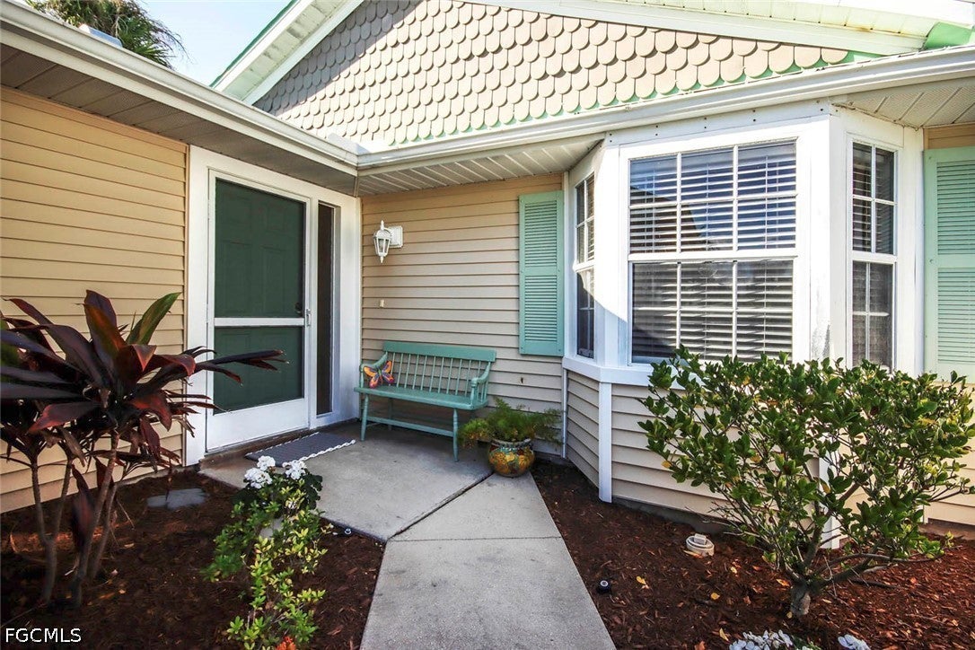 Home in Fort Myers, FL 33908 — photo 2