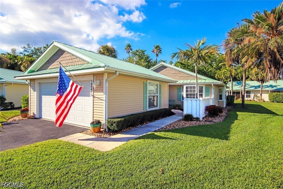 Home in Fort Myers, FL 33908 — photo 3