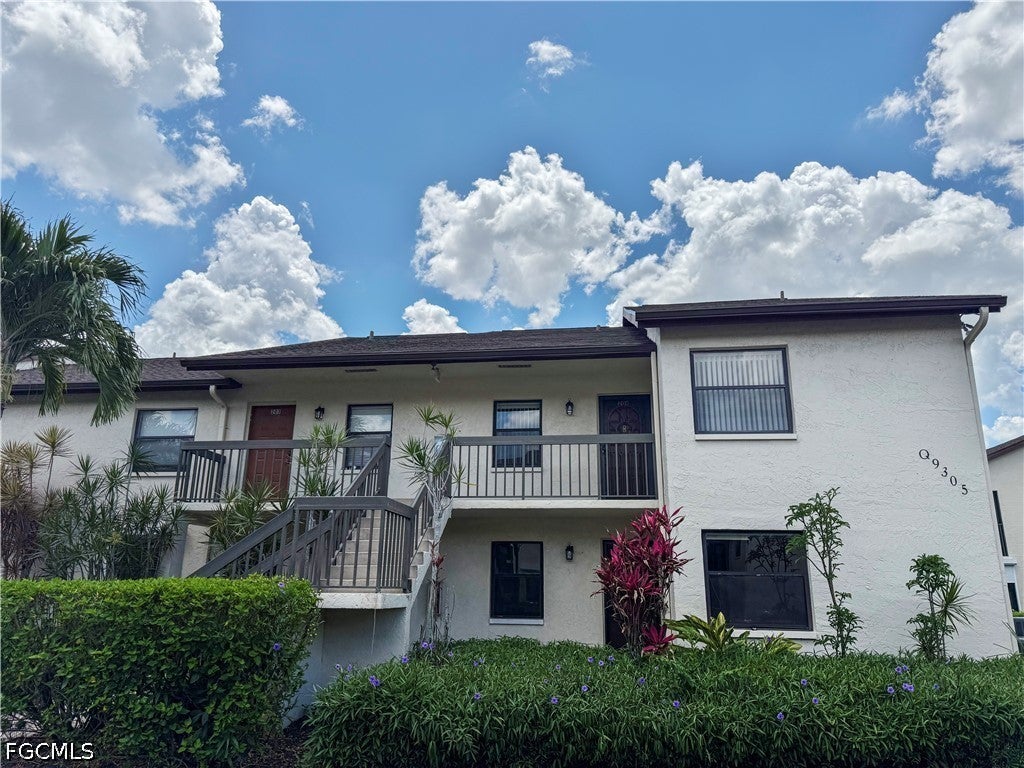 9305 Lake Park Drive 104 — photo