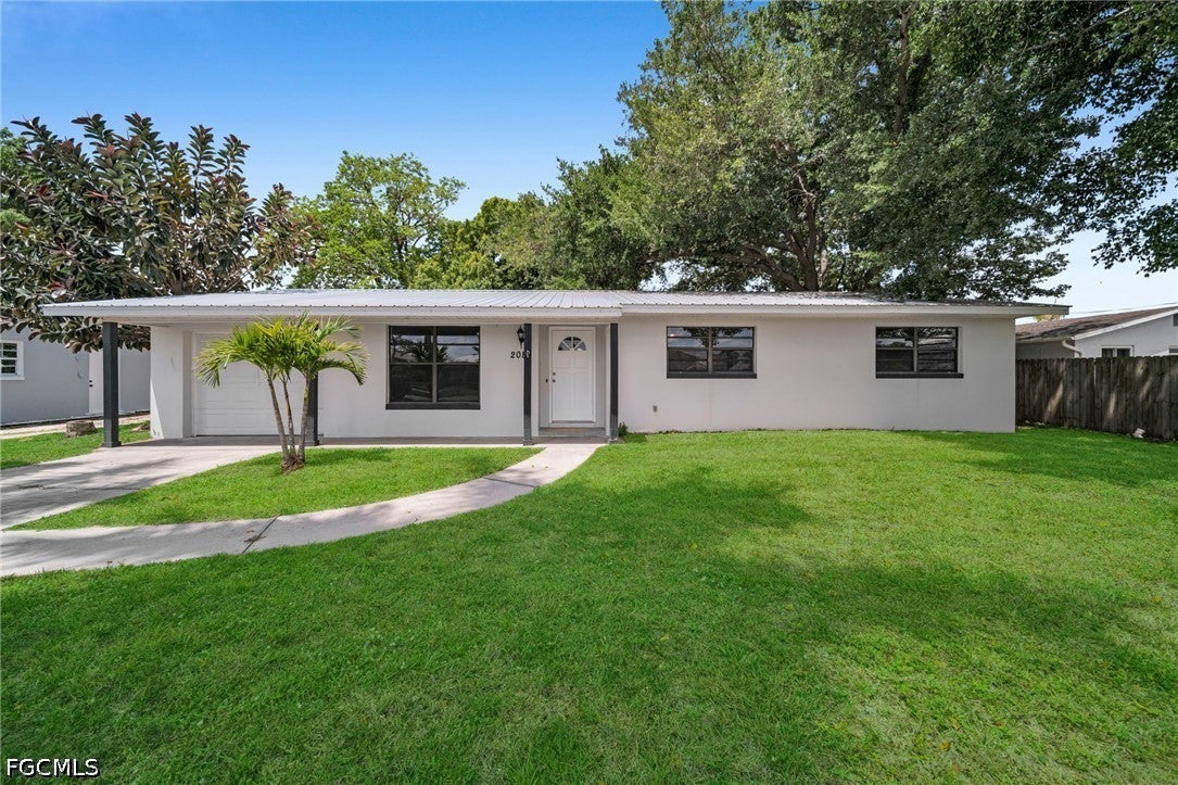 2085 E Tobago Circle — photo