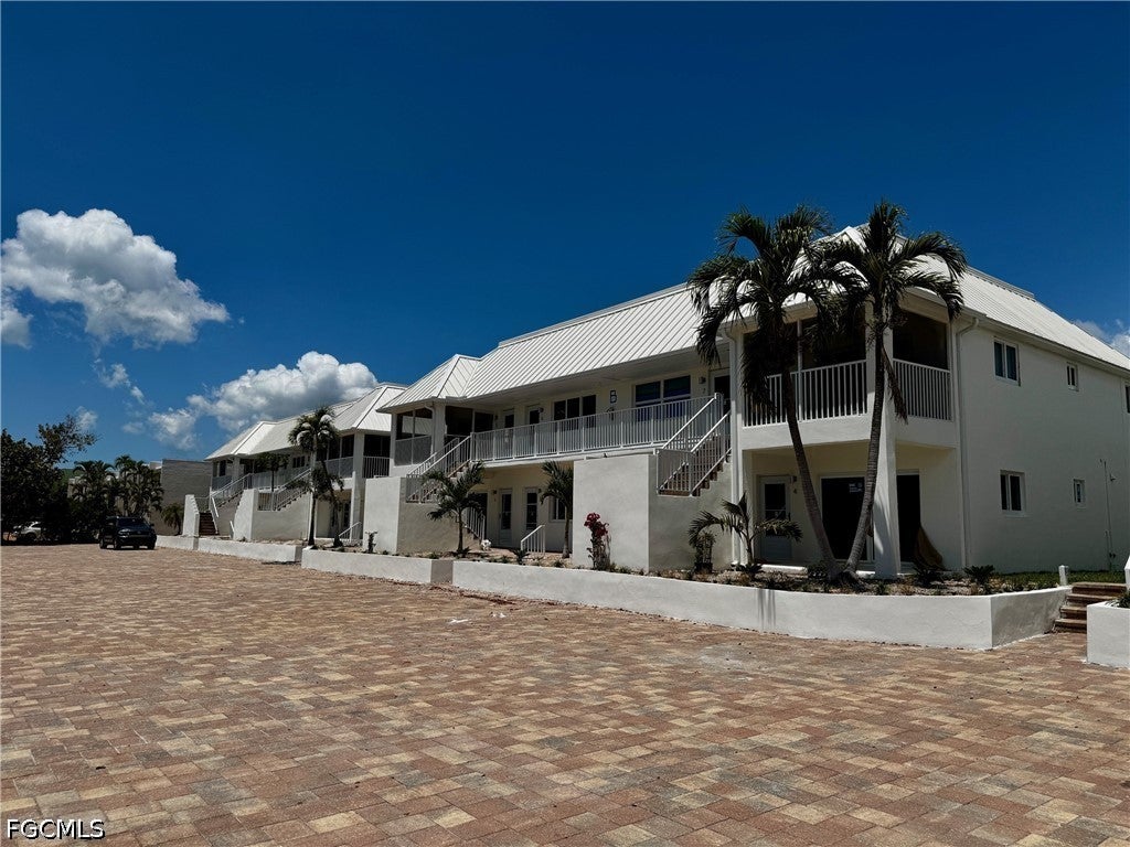 805 E Gulf Drive B4 — photo