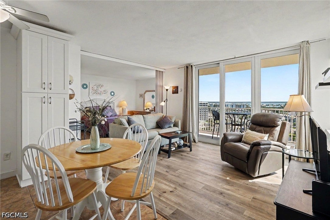 7360 Estero Boulevard 1001 — photo