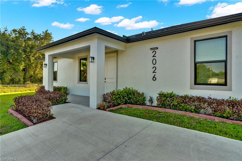 2026 Jeronimo Rd, Labelle, FL 33935 — photo 2