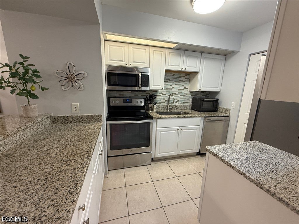 14900 Summerlin Woods Drive 13 — photo