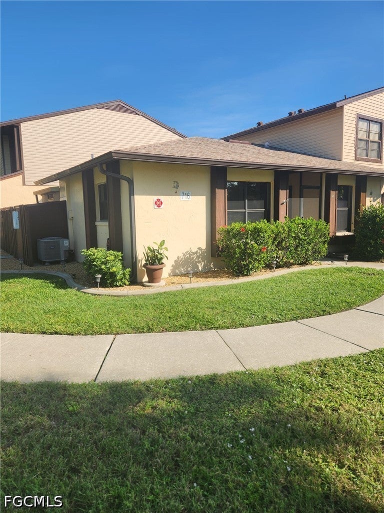 716 SE 12th Court 31 — photo
