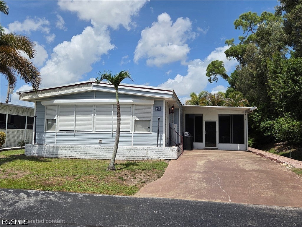 840 Peaceful Drive — photo