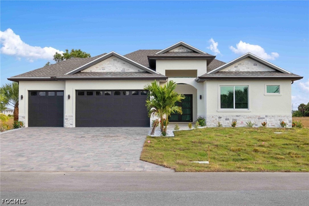38 Lark Drive — photo