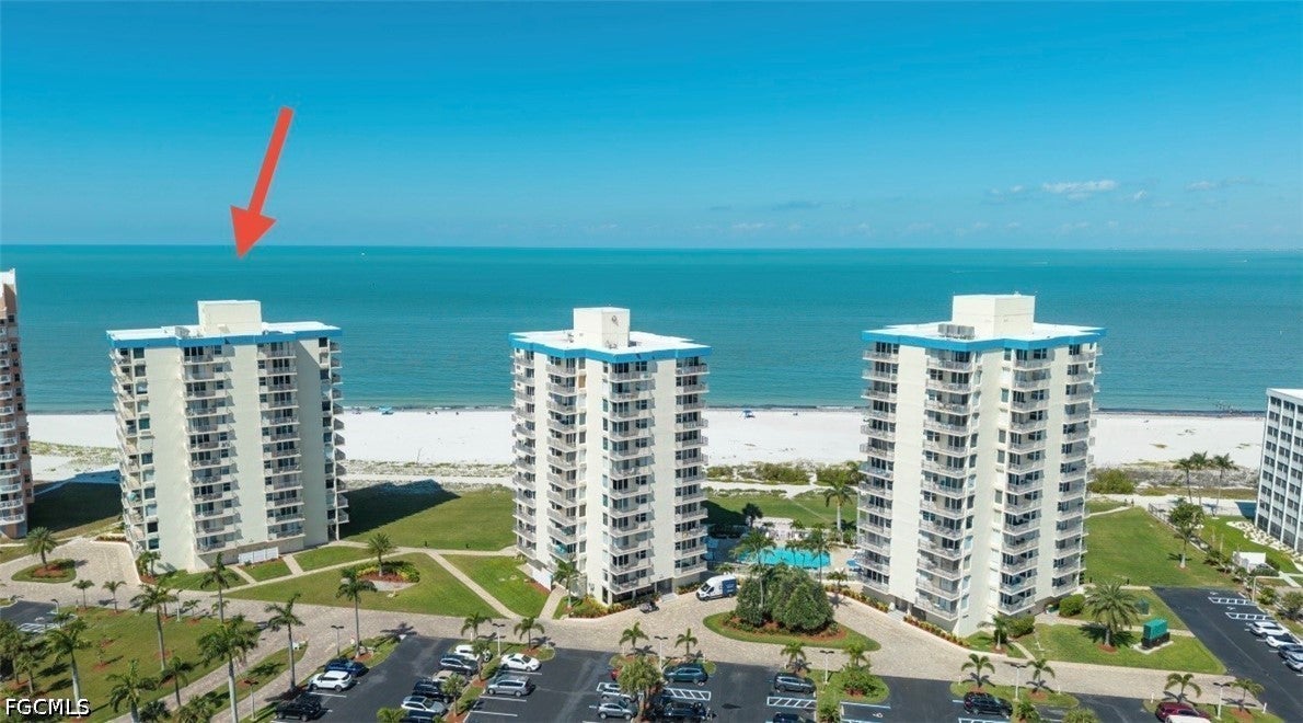 7360 Estero Boulevard 703 — photo
