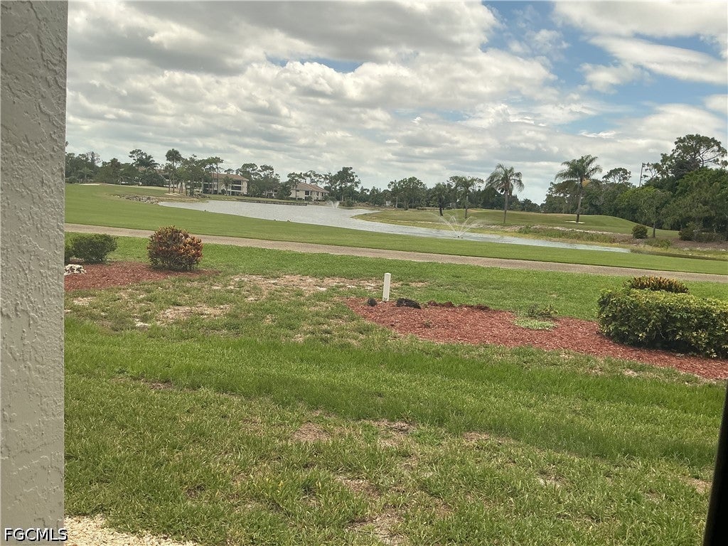5845 Trailwinds Drive 515 — photo