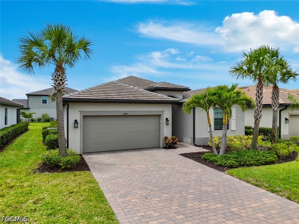 Home in Estero, FL 33928 — photo 2