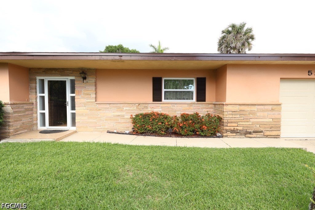 5227 Glade Court — photo