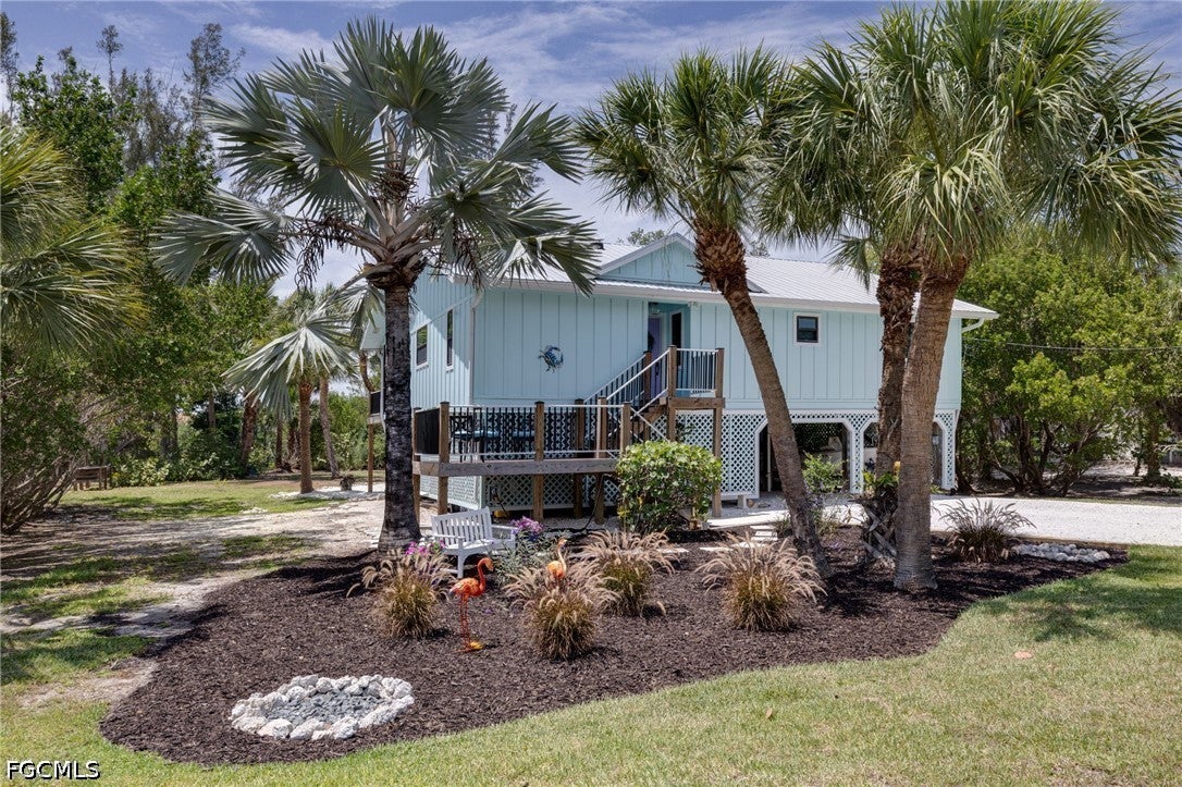1318 Junonia Street — photo