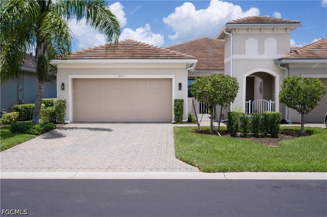 10779 Manatee Key Lane — photo