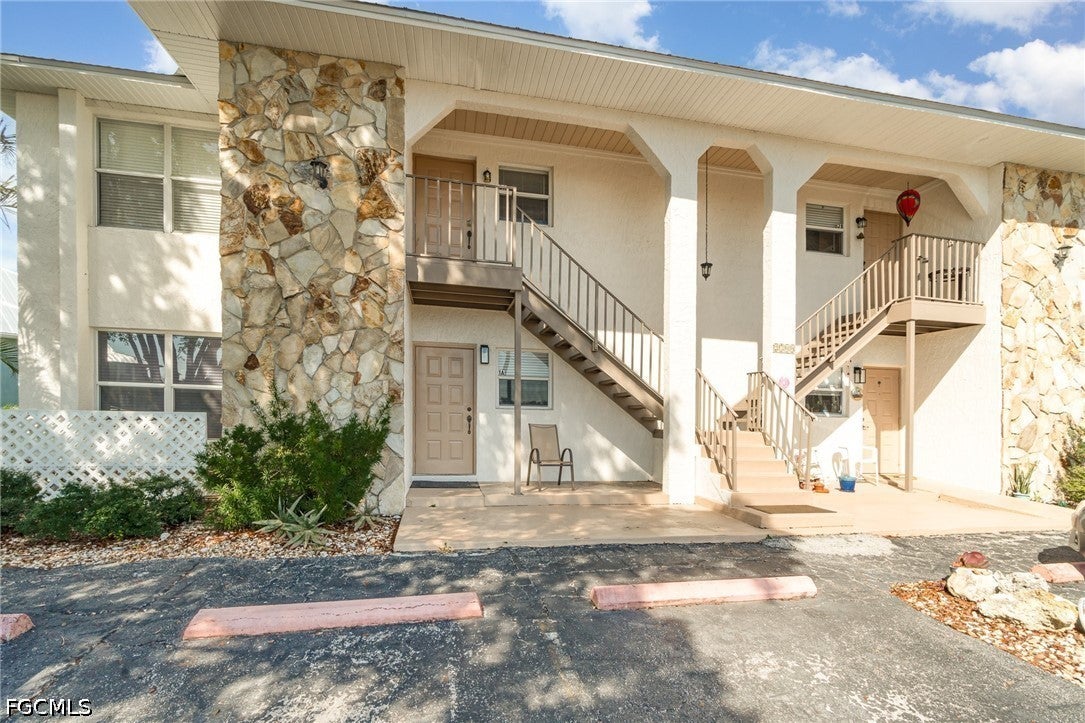 Home in Punta Gorda, FL 33950 — photo 2