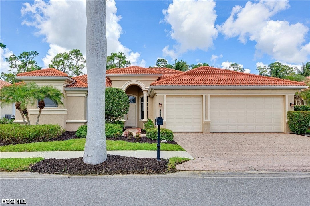 13716 Magnolia Lake Court — photo