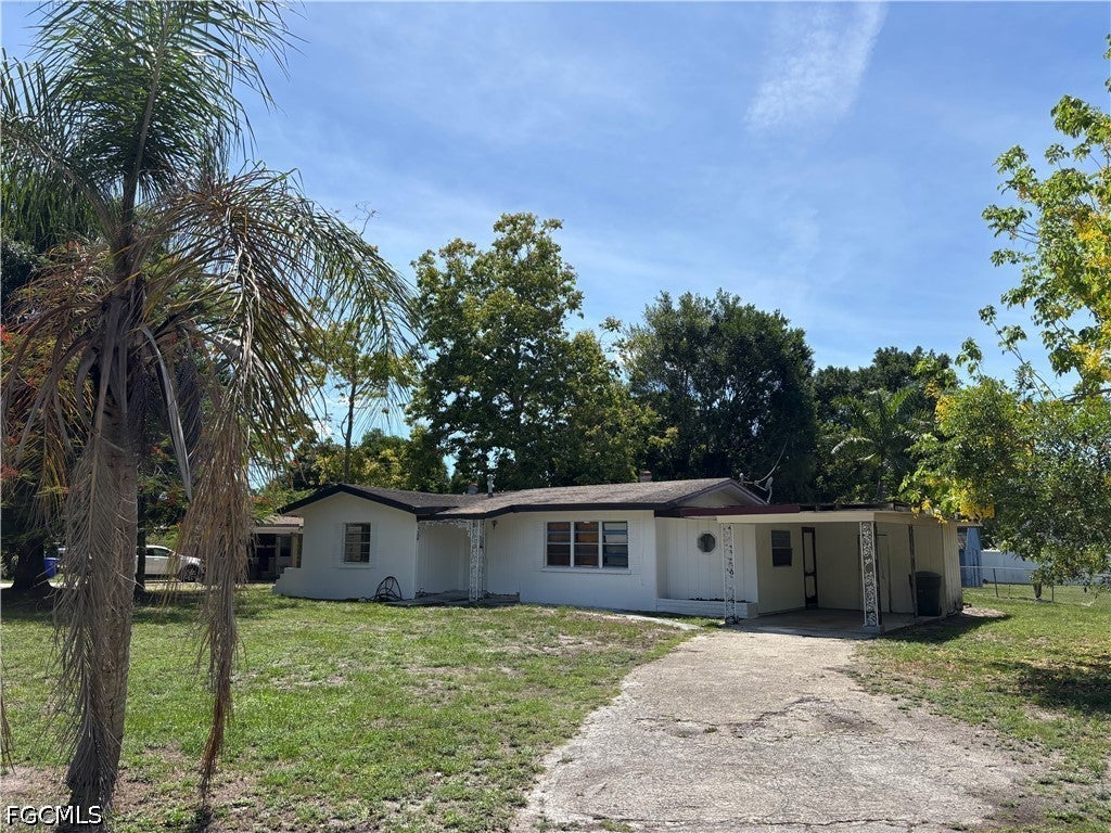 3977 Seminole Avenue — photo