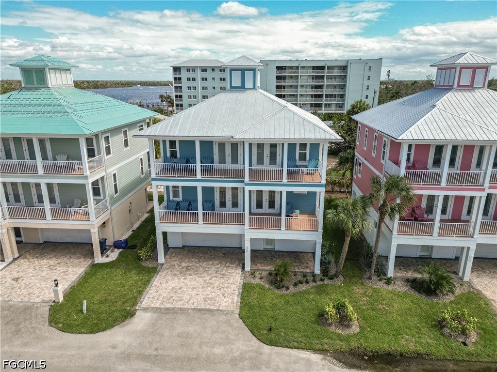 282 Delmar Avenue — photo