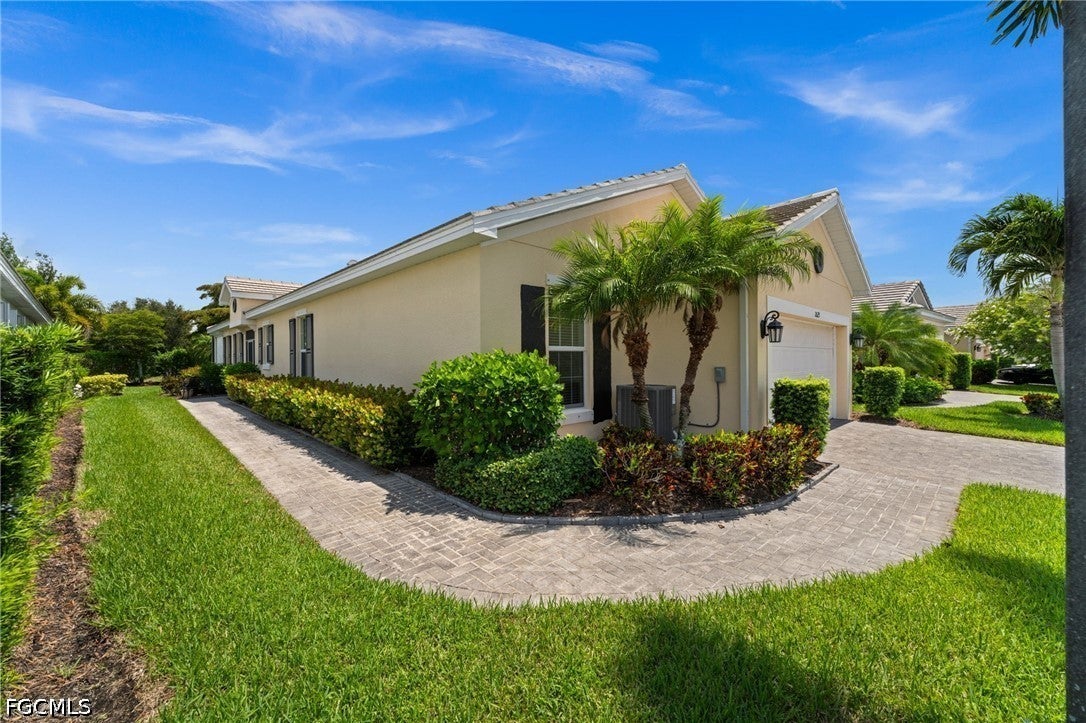 2623 Malaita Court — photo