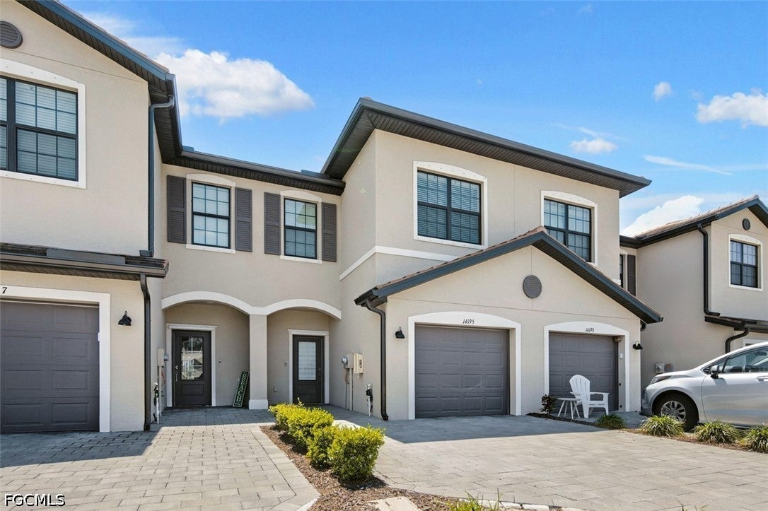 14195 Pine Lodge Lane — photo