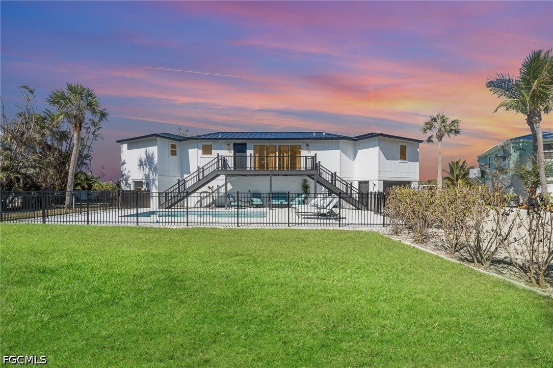 1720 Middle Gulf Drive — photo
