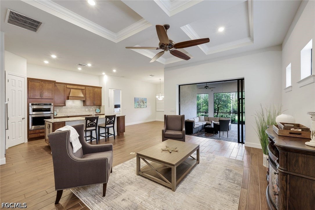 12208 Sussex Street — photo