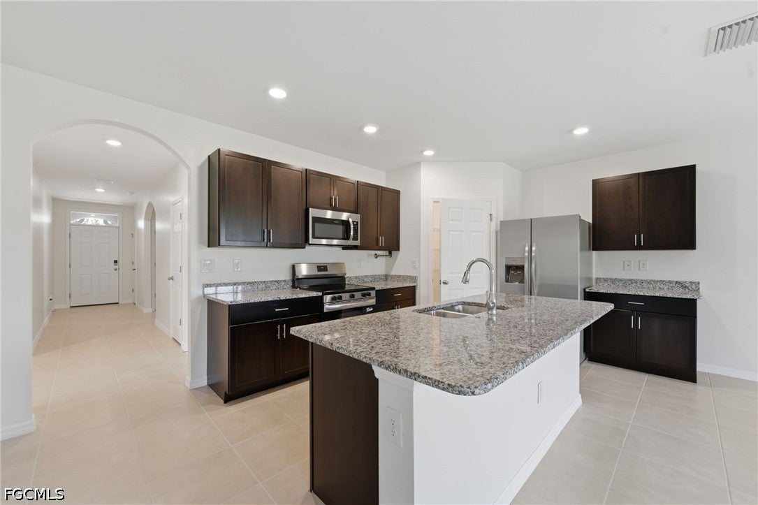 2149 Pigeon Plum Way — photo