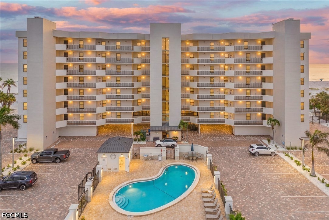 7650 Estero Boulevard 804 — photo