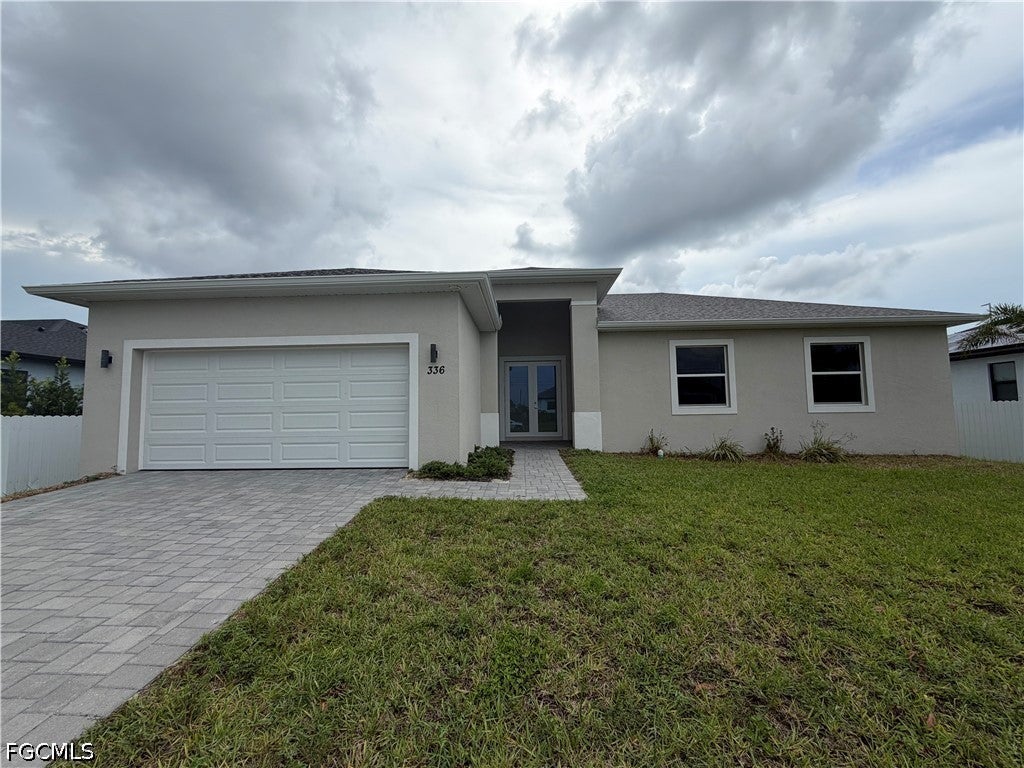 336 SW 31st Place — photo