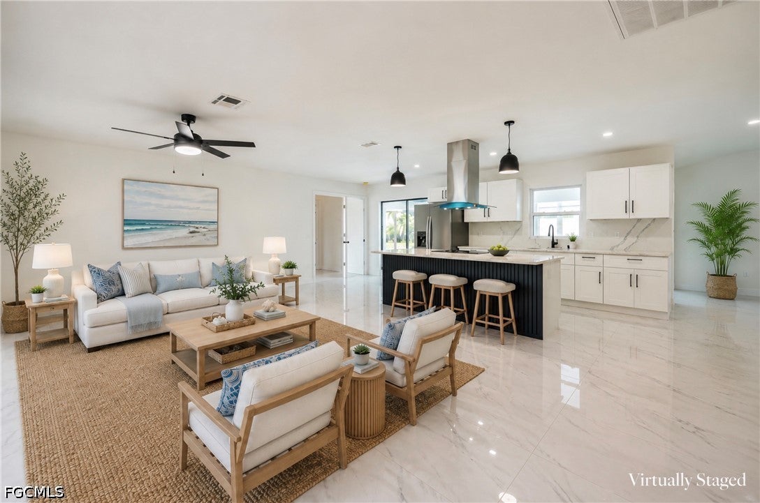 1124 NW 1st Place — photo