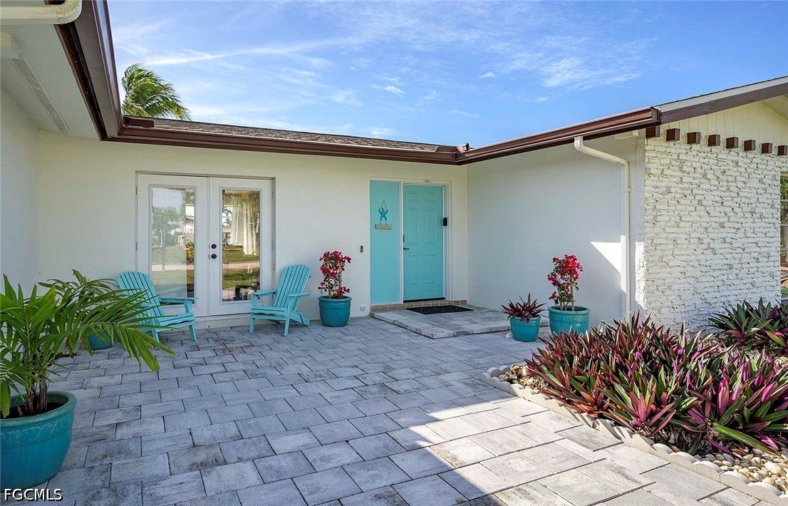 1432 Wellington Court — photo