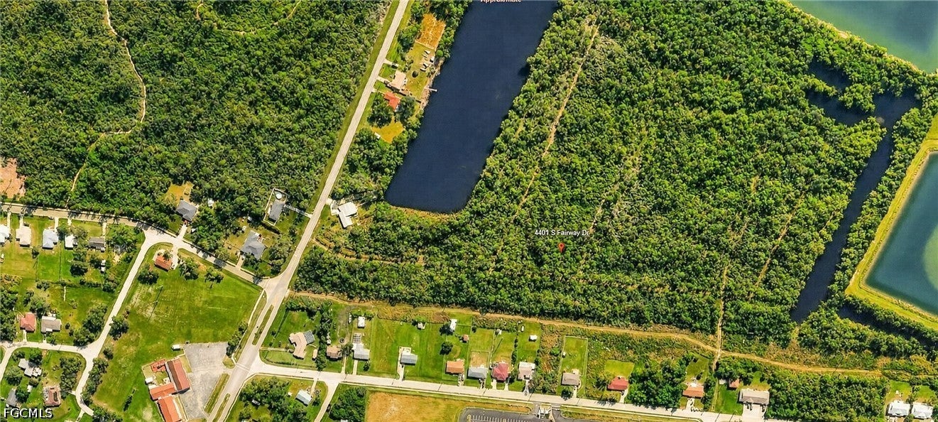4401 S Fairway Drive — photo