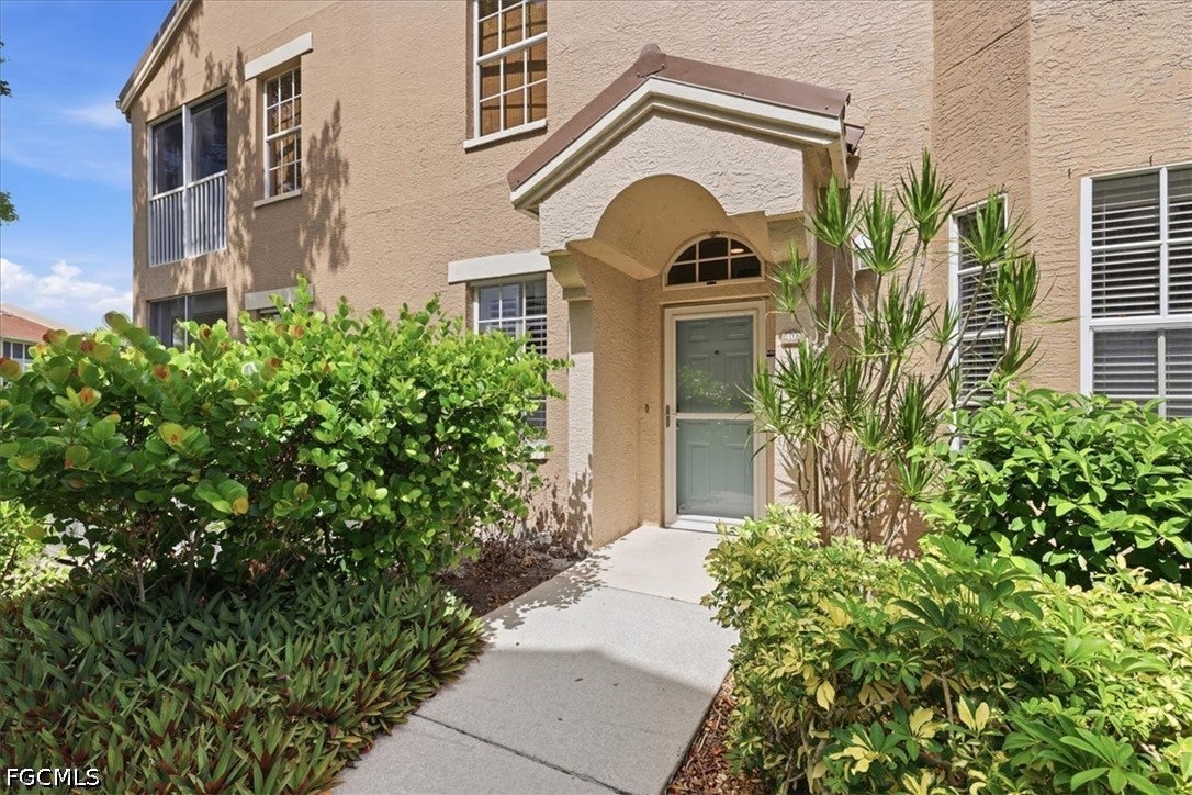 9361 Alamander Court 401 — photo