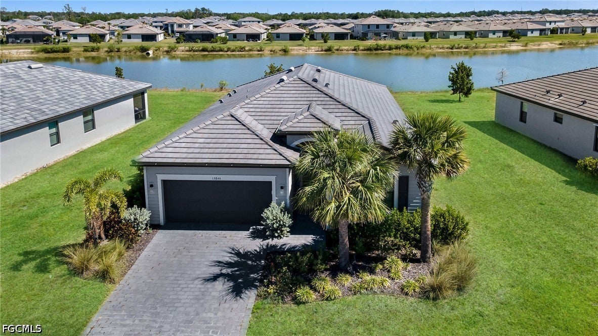 13846 Pine Lodge Lane — photo